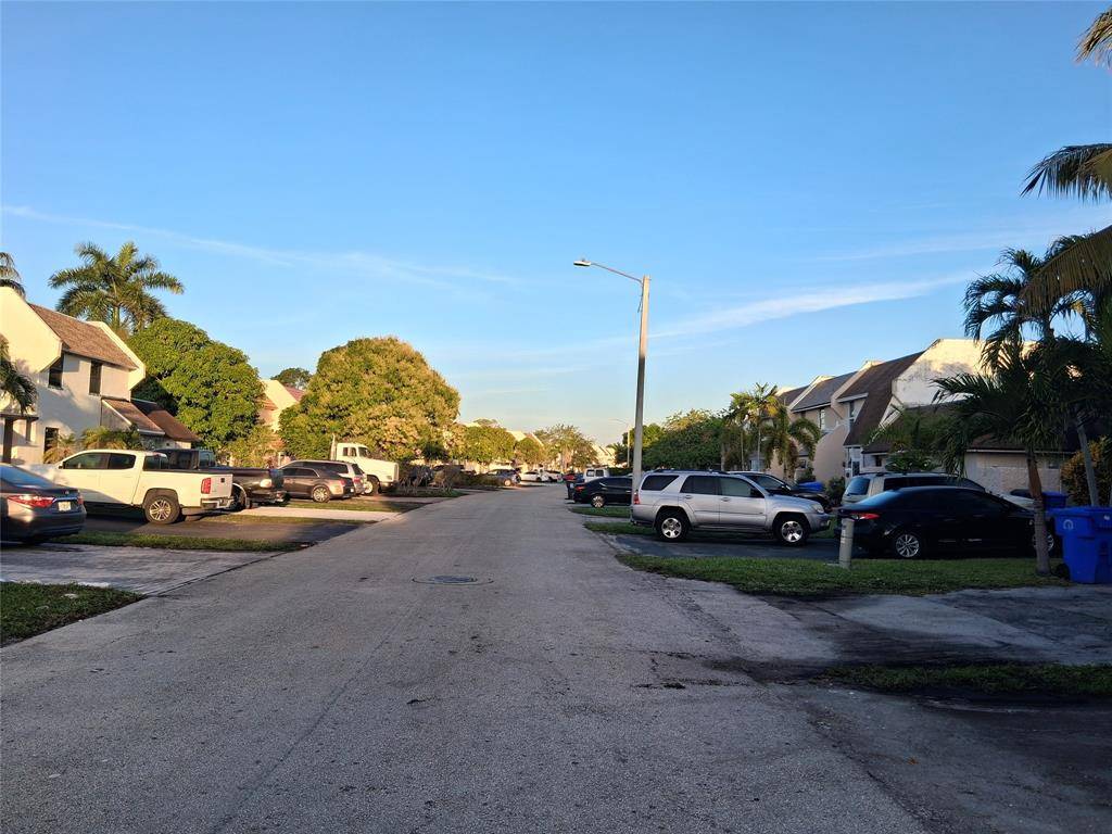 North Lauderdale, FL 33068,1349 Seaview