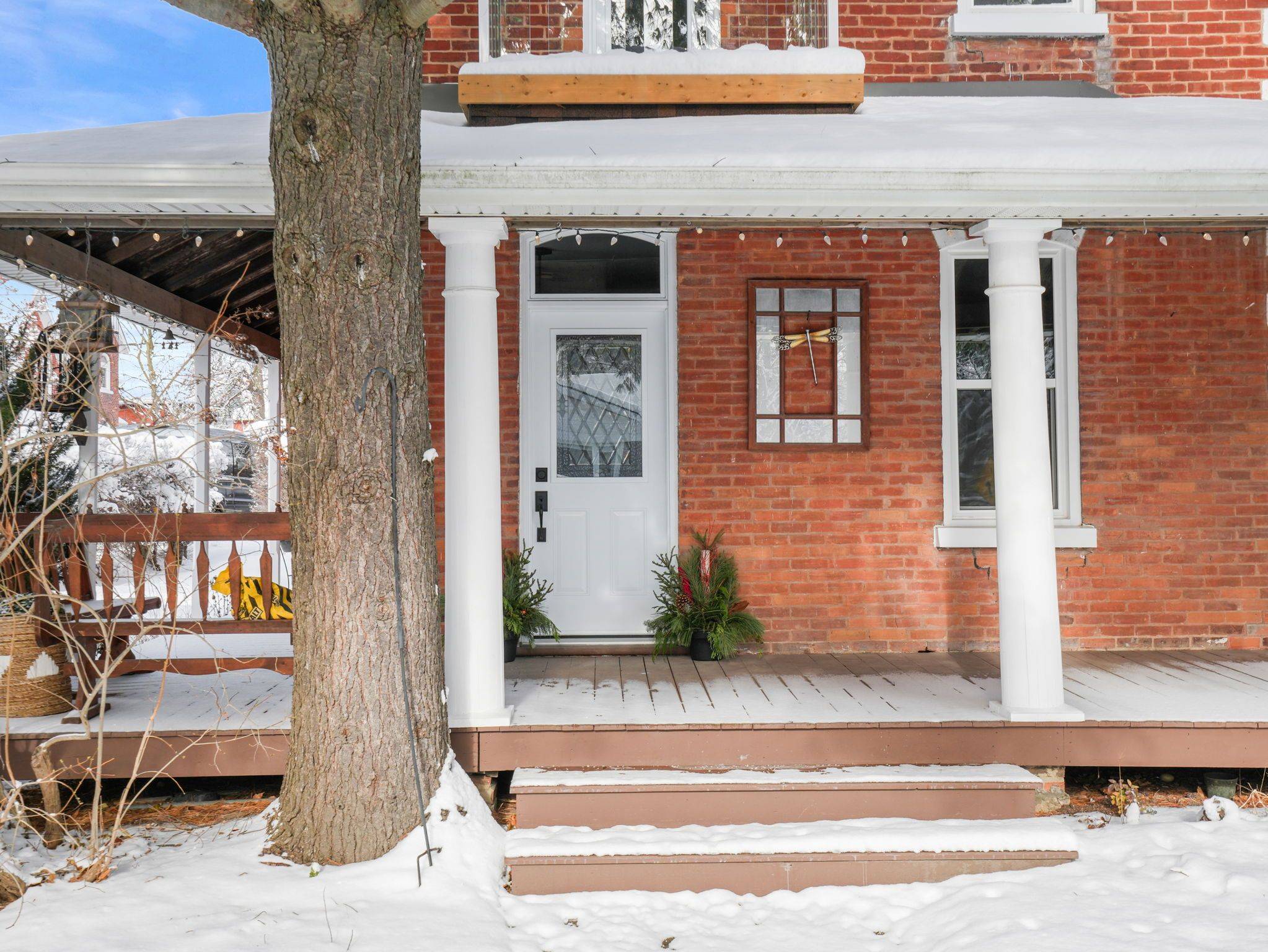 New Tecumseth, ON L0G 1W0,14 Wilson ST