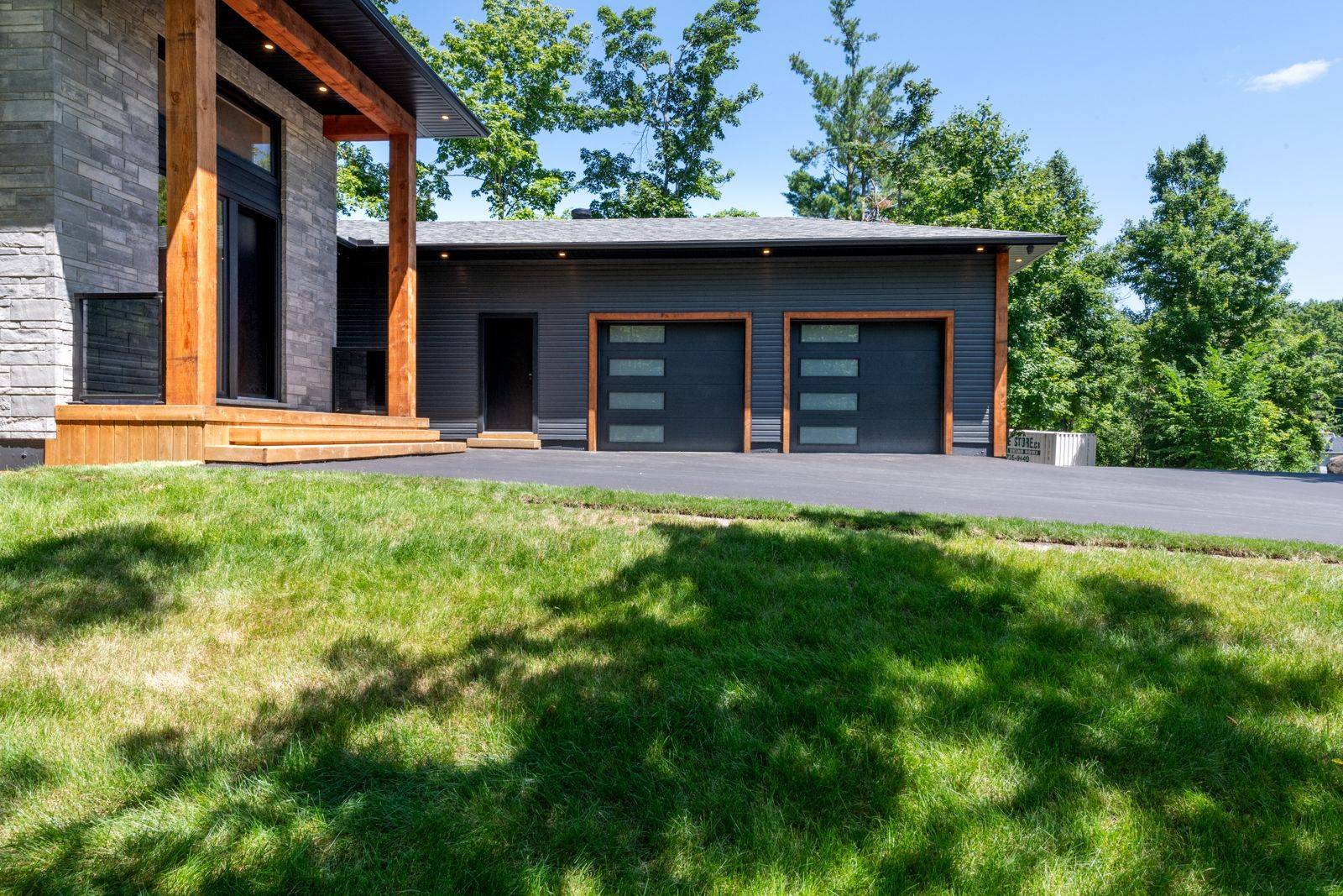 Oro-medonte, ON L0K 1N0,57 Alpine DR