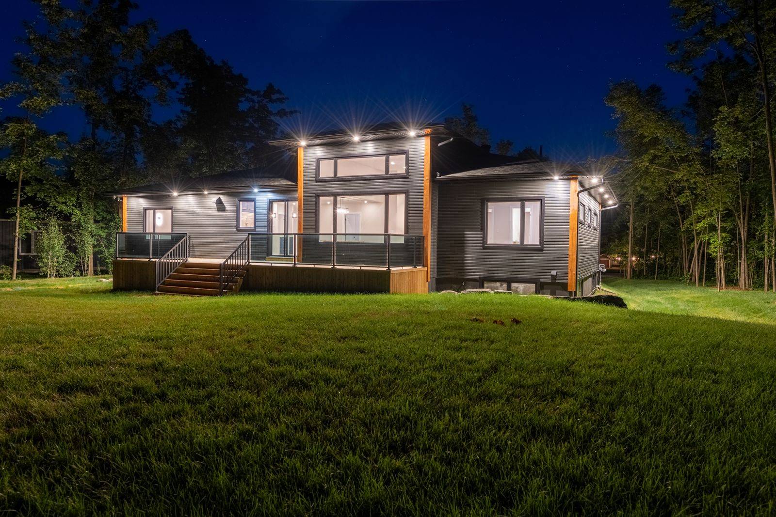 Oro-medonte, ON L0K 1N0,57 Alpine DR