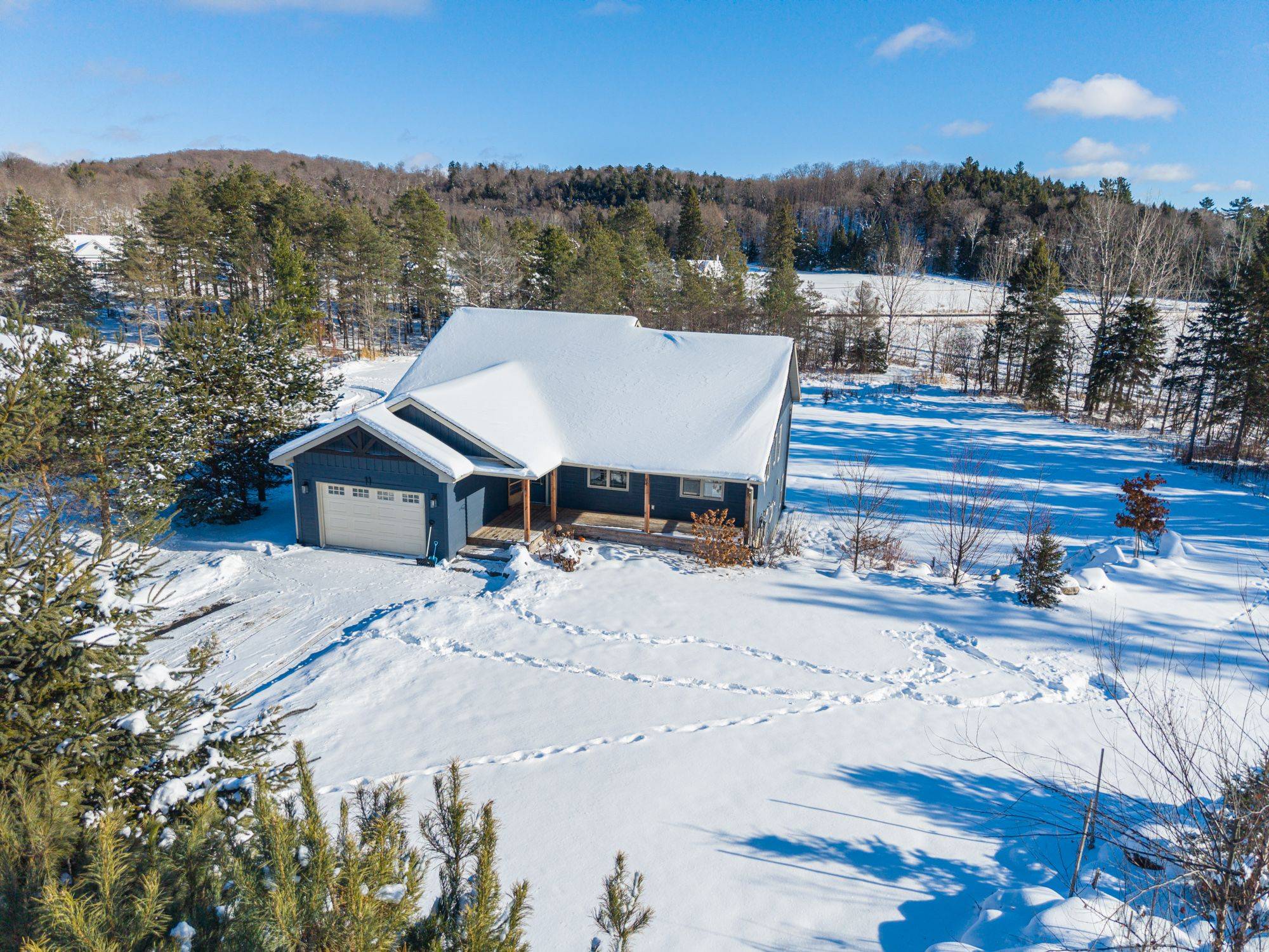 Huntsville, ON P1H 2M3,11 Thomas CRES