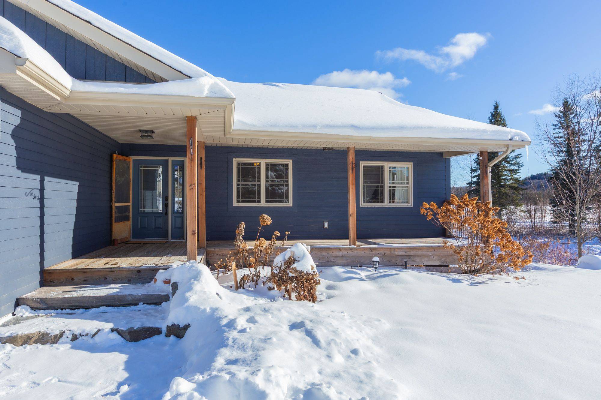 Huntsville, ON P1H 2M3,11 Thomas CRES