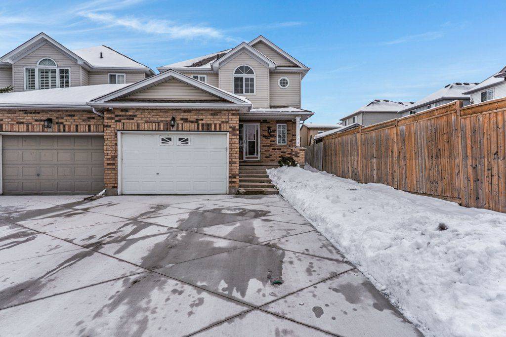 Cambridge, ON N3C 4G4,102 Marston CRES