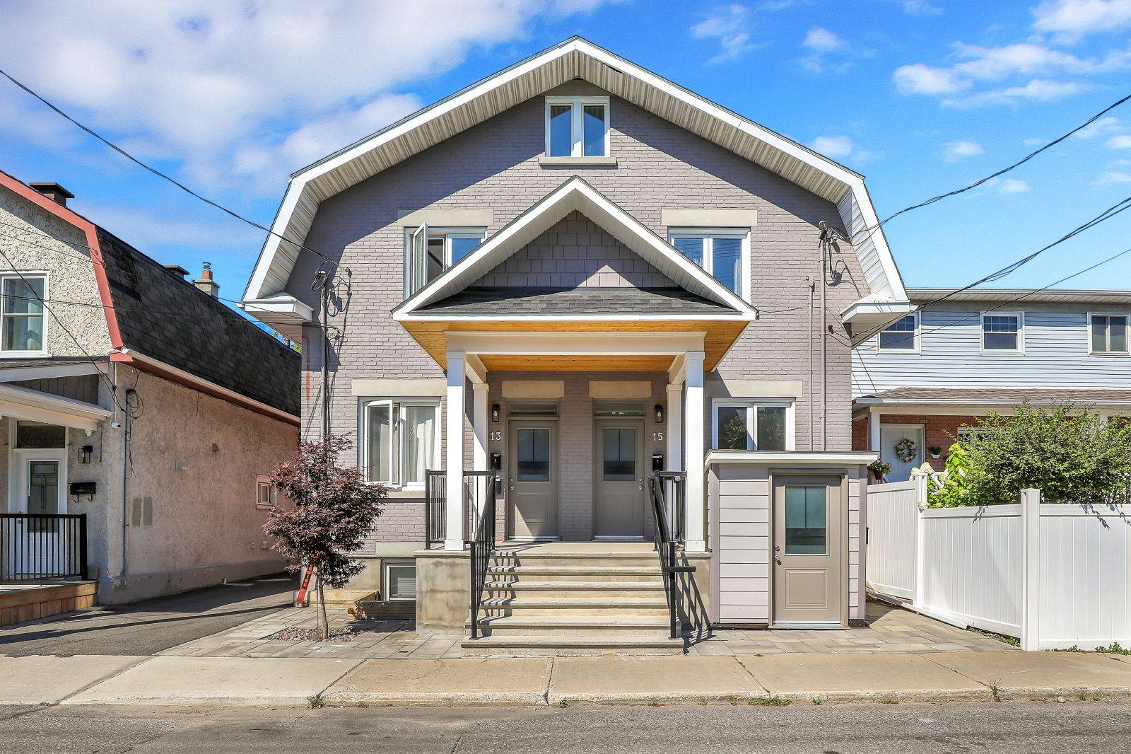 Vanier And Kingsview Park, ON K1L 5S6,15 Marier AVE #A