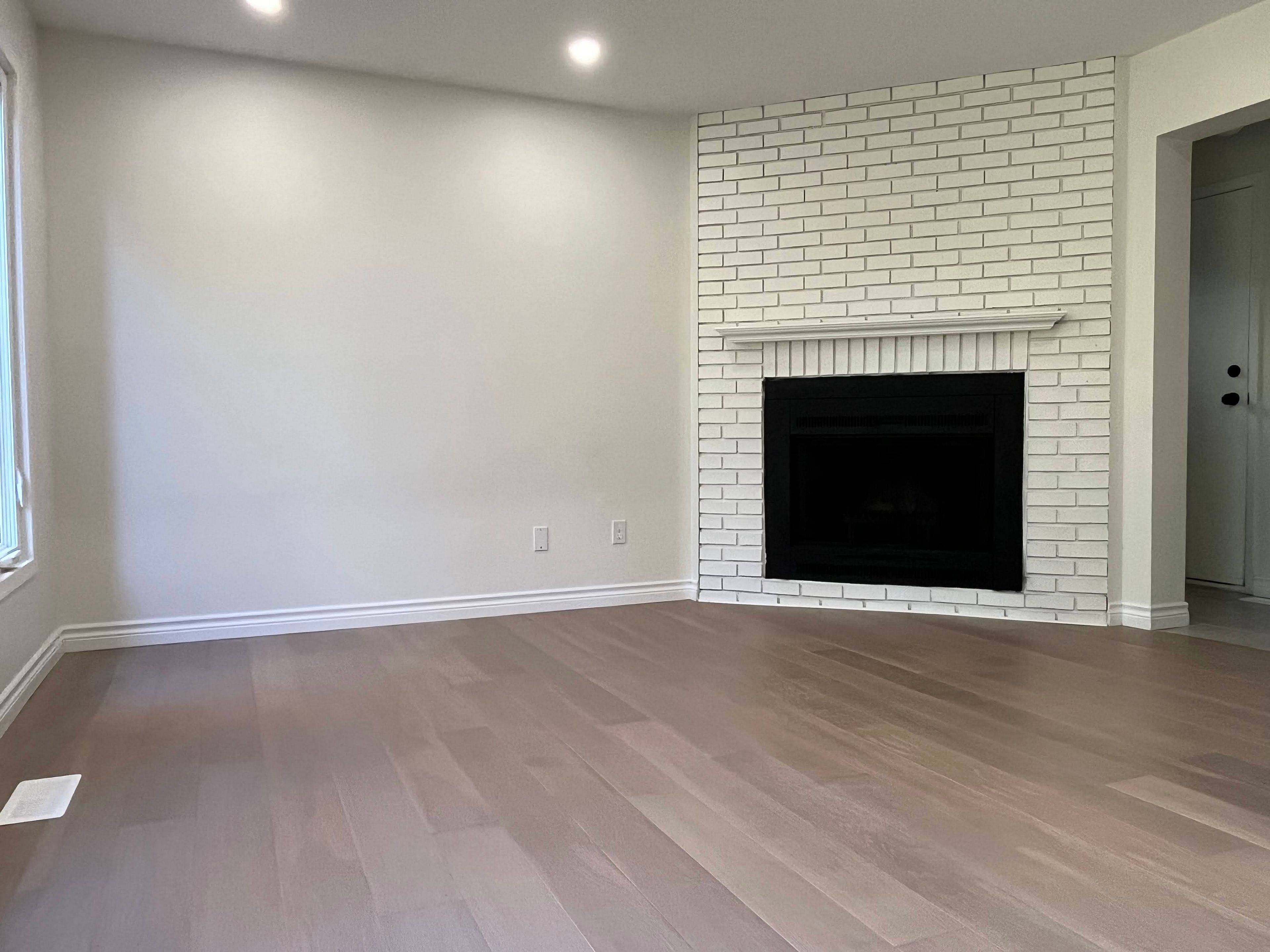 Kanata, ON K2L 2H1,17 Mcclure CRES