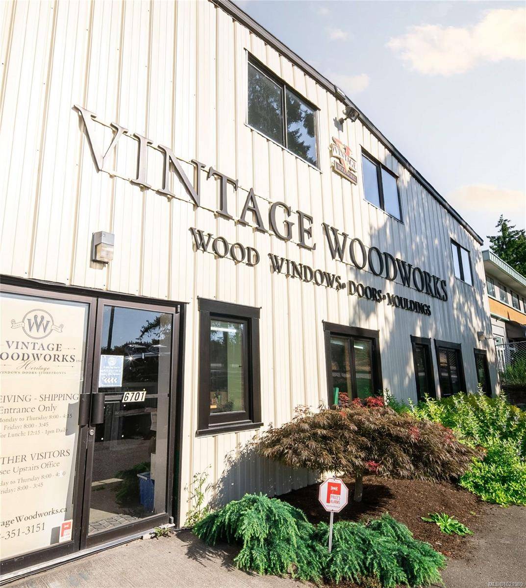 Central Saanich, BC V8M 2A1,6701 Oldfield Rd