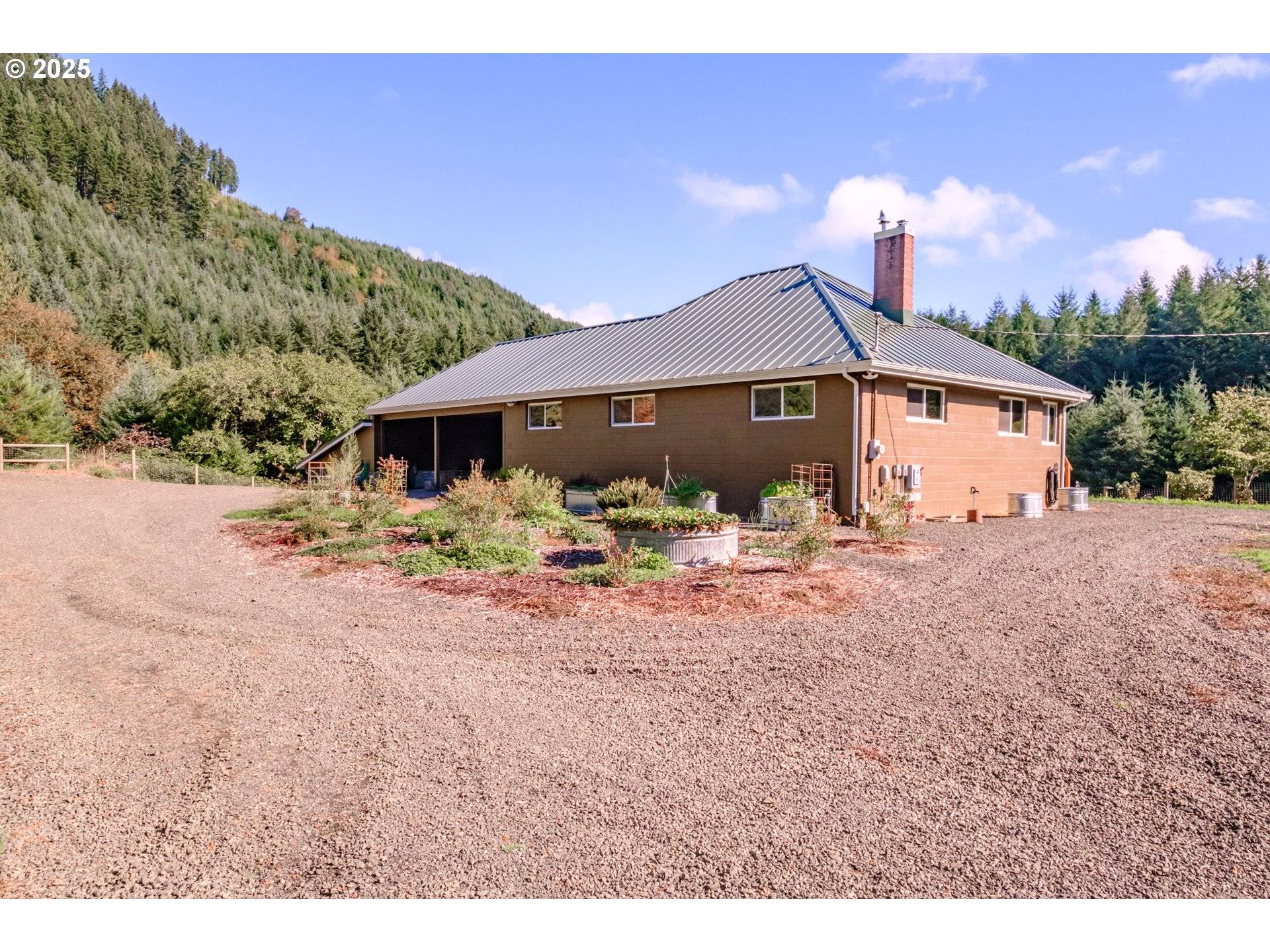 Eddyville, OR 97343,9602 HARLAN RD