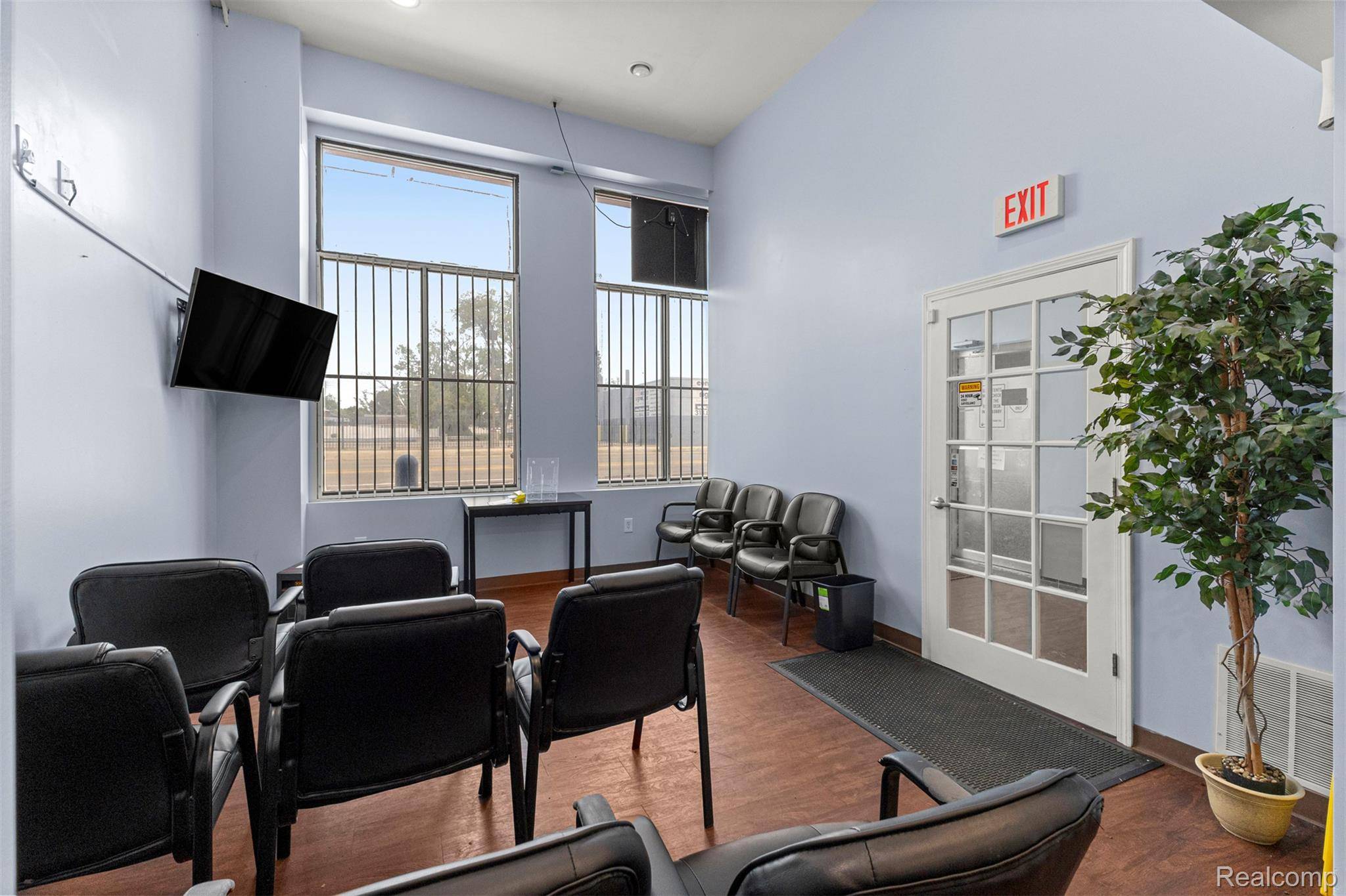 Detroit, MI 48235,13403 W 7 Mile RD