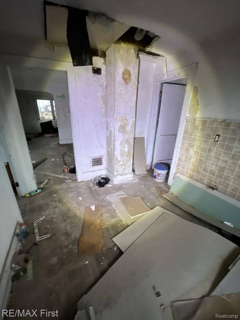 Detroit, MI 48238,15931 Prairie ST