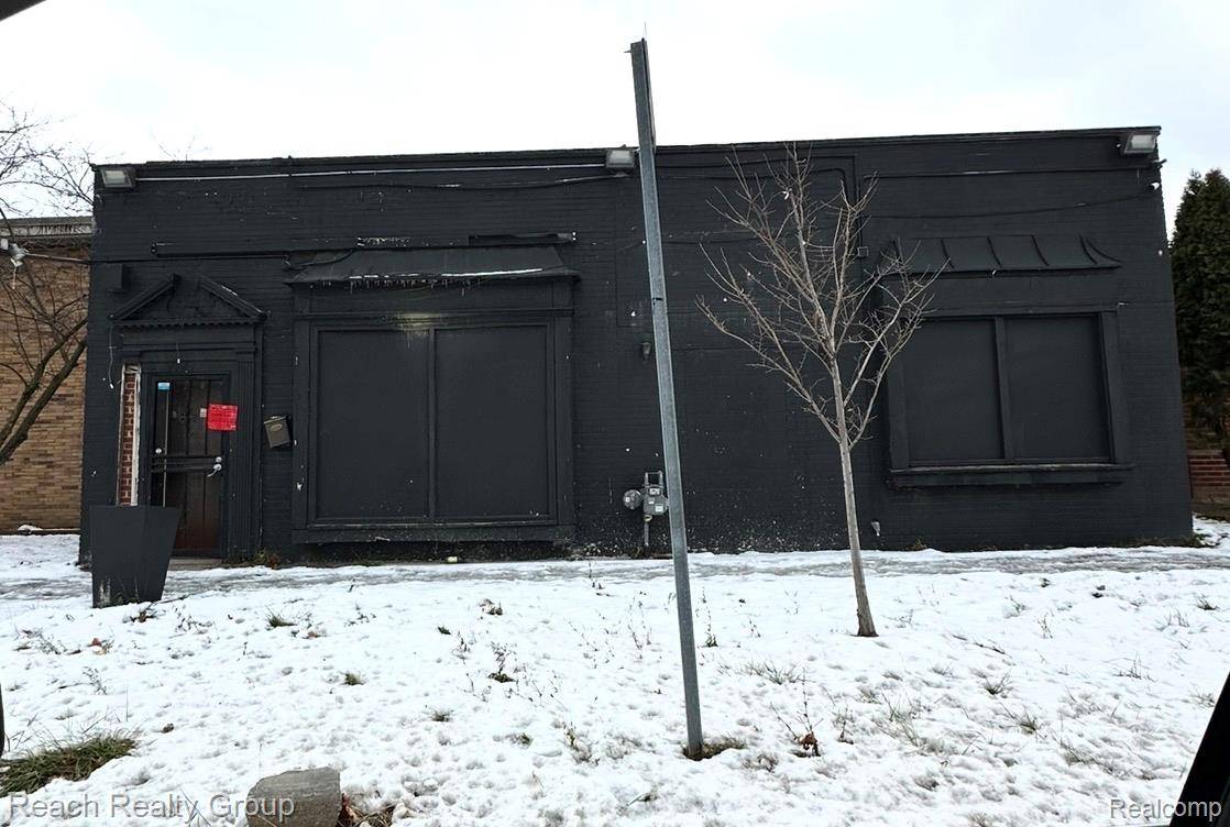 Detroit, MI 48224,9161 Whittier ST