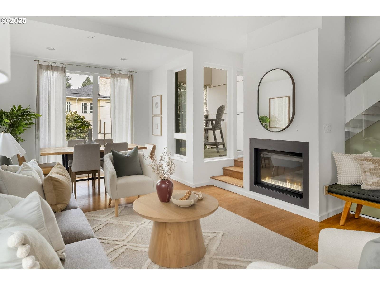 Portland, OR 97212,1102 NE TILLAMOOK ST #5