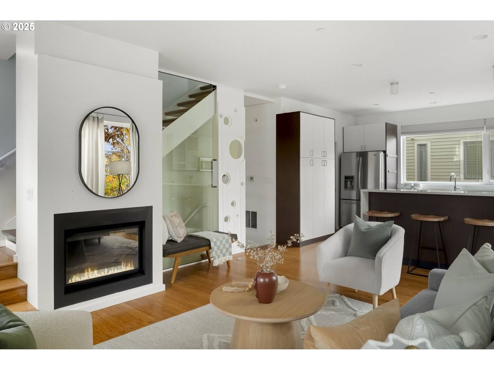 Portland, OR 97212,1102 NE TILLAMOOK ST #5