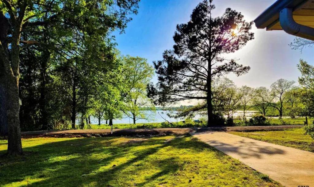 Bogata, TX 75417,1513 County Road 1100