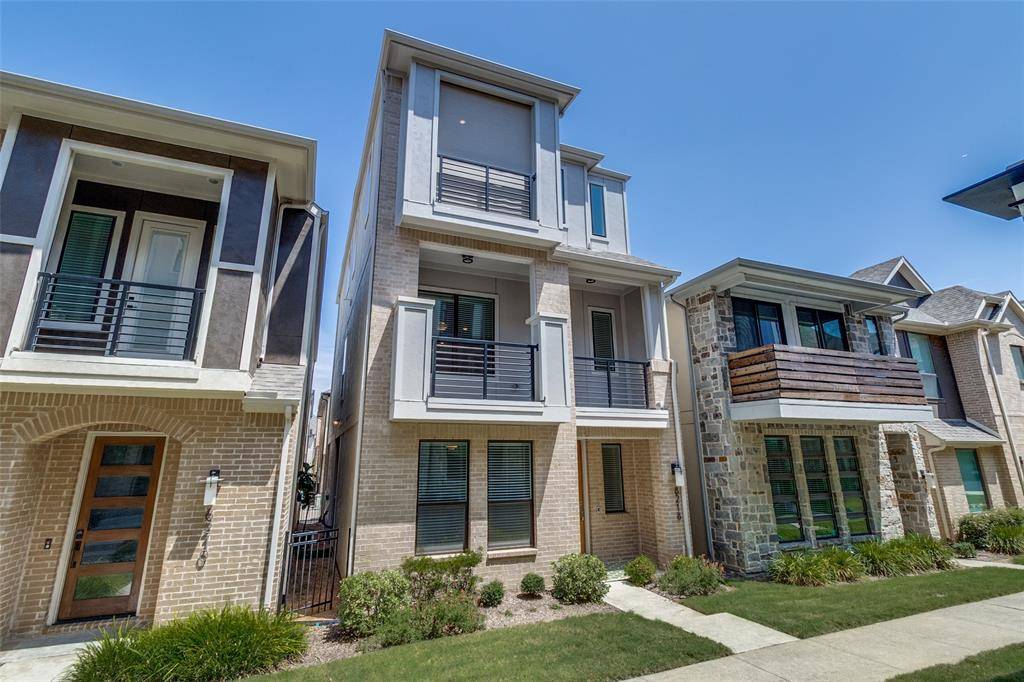 Dallas, TX 75231,8218 Laflin Lane