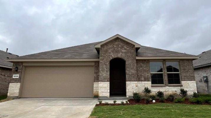 Fort Worth, TX 76131,8509 HOLLYMEAD Lane
