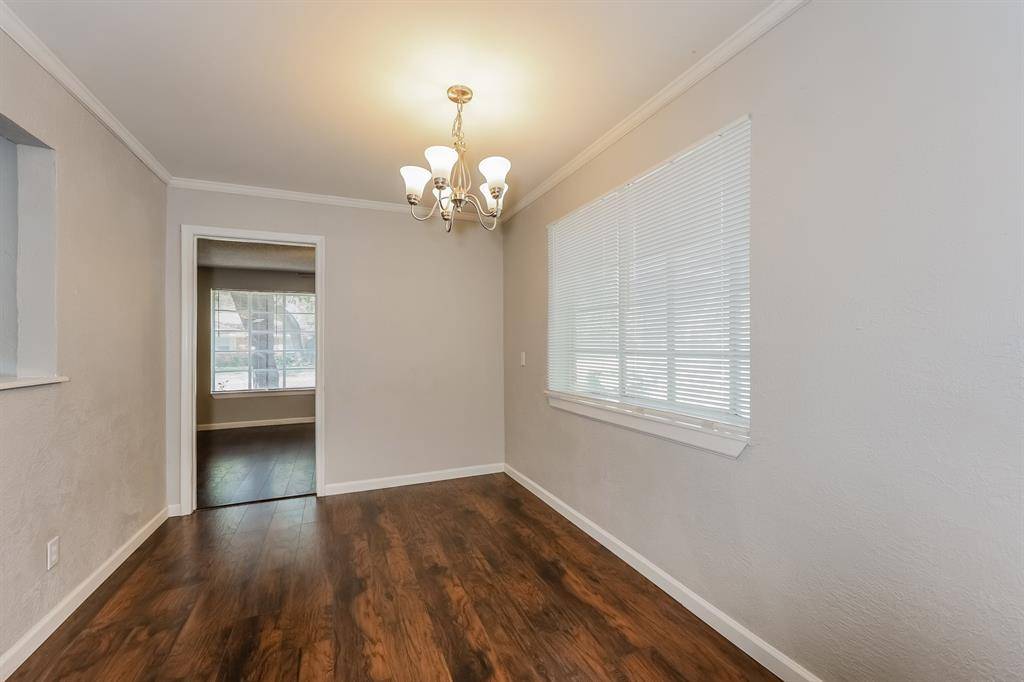 Dallas, TX 75227,5132 Breakwood Drive