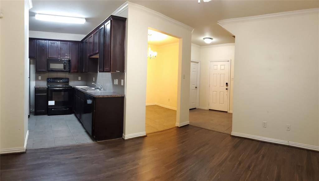 Irving, TX 75060,3015 Tudor Lane