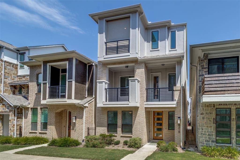 Dallas, TX 75231,8218 Laflin Lane