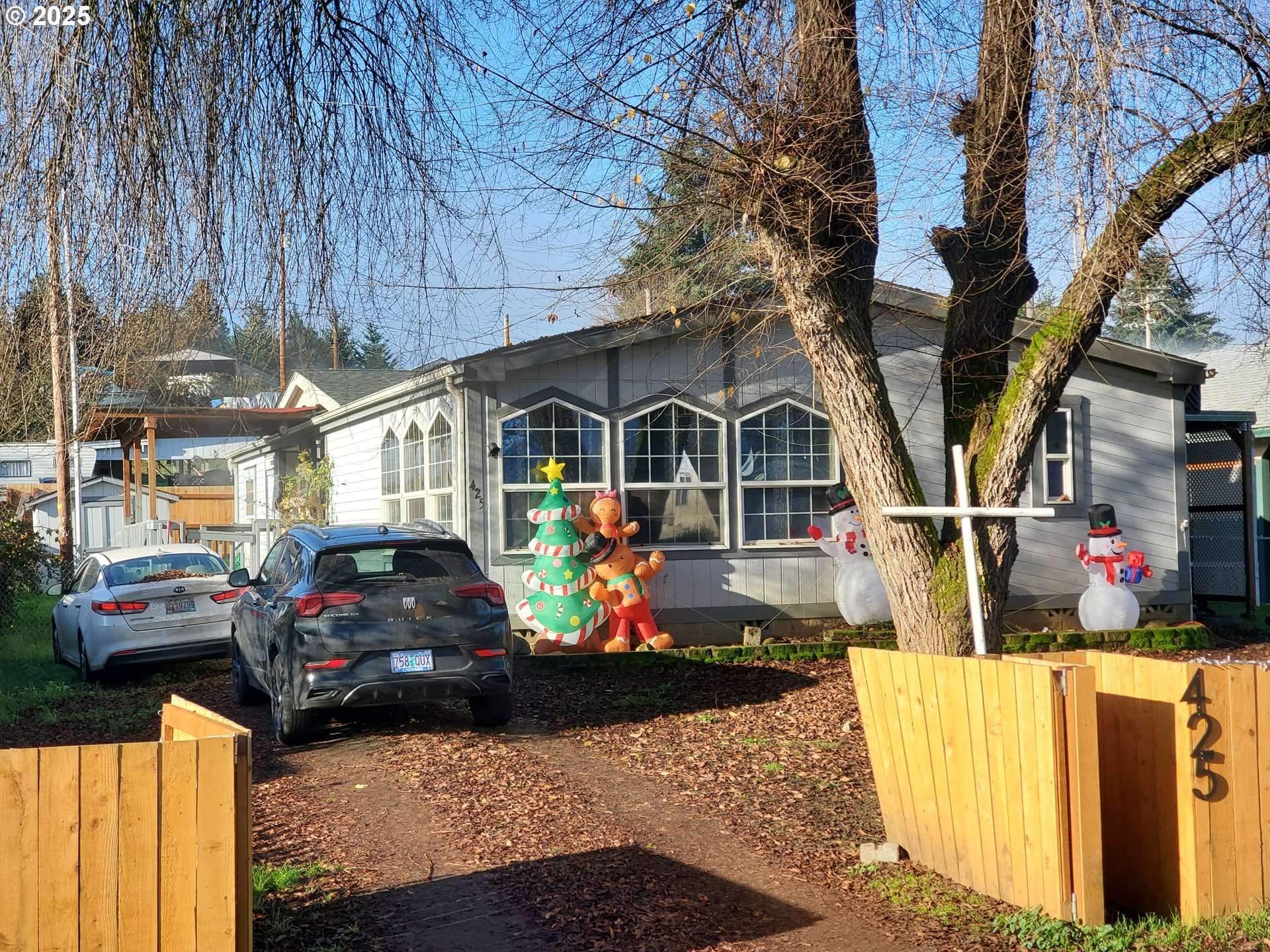 Yoncalla, OR 97499,425 BIRCH ST