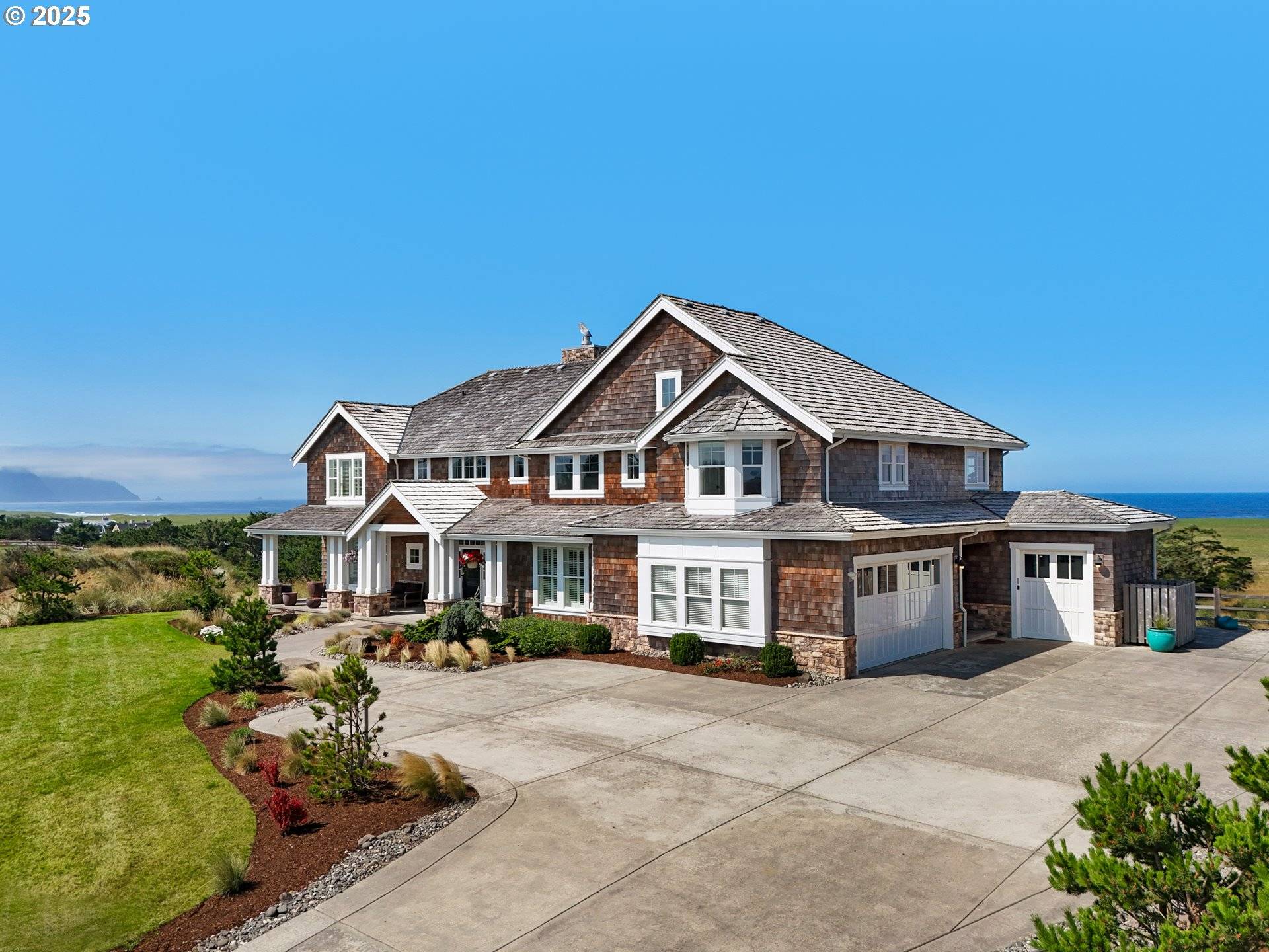 Gearhart, OR 97138,89062 PINEHURST RD