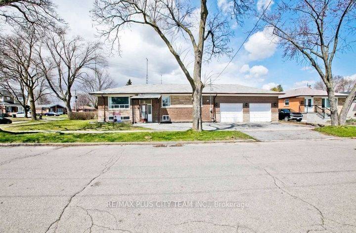 Toronto E09, ON M1K 4C1,31 Romulus DR #Bsmt