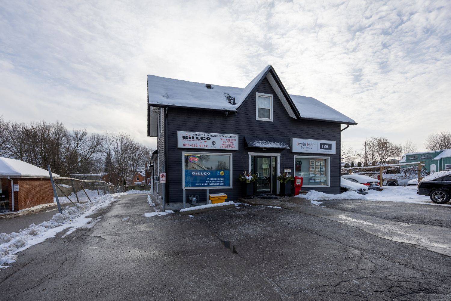 Clarington, ON L1C 1N4,113 King ST E