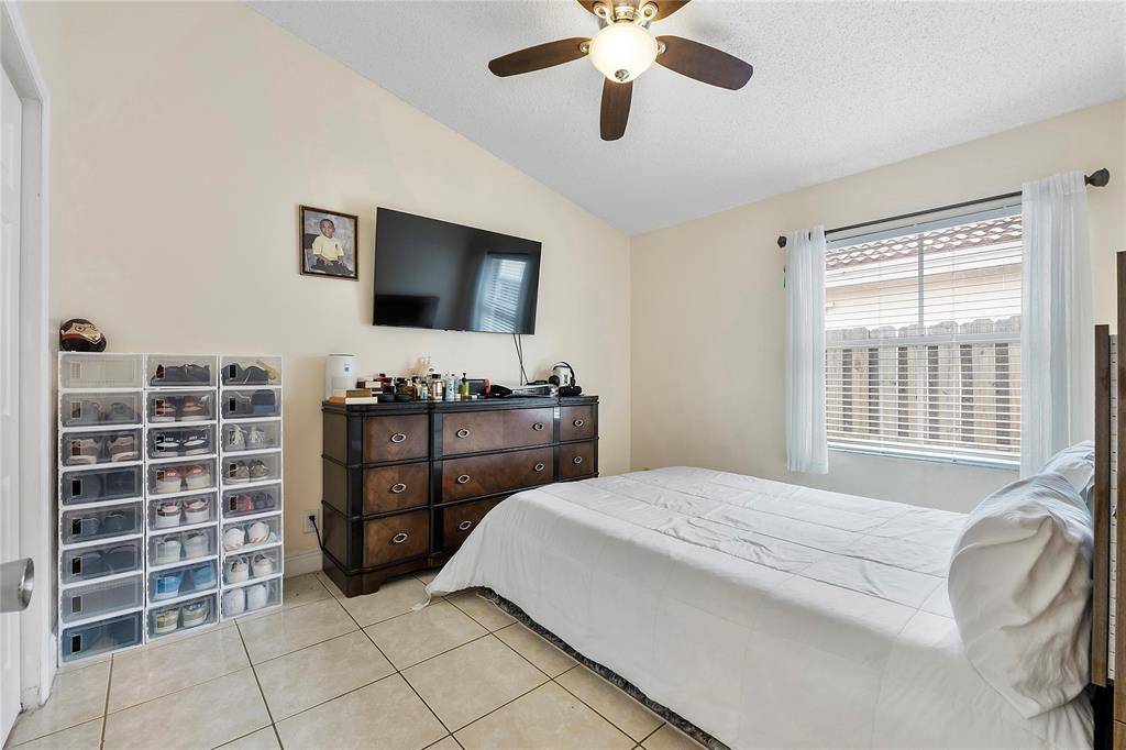 Margate, FL 33063,3070 Martello Dr