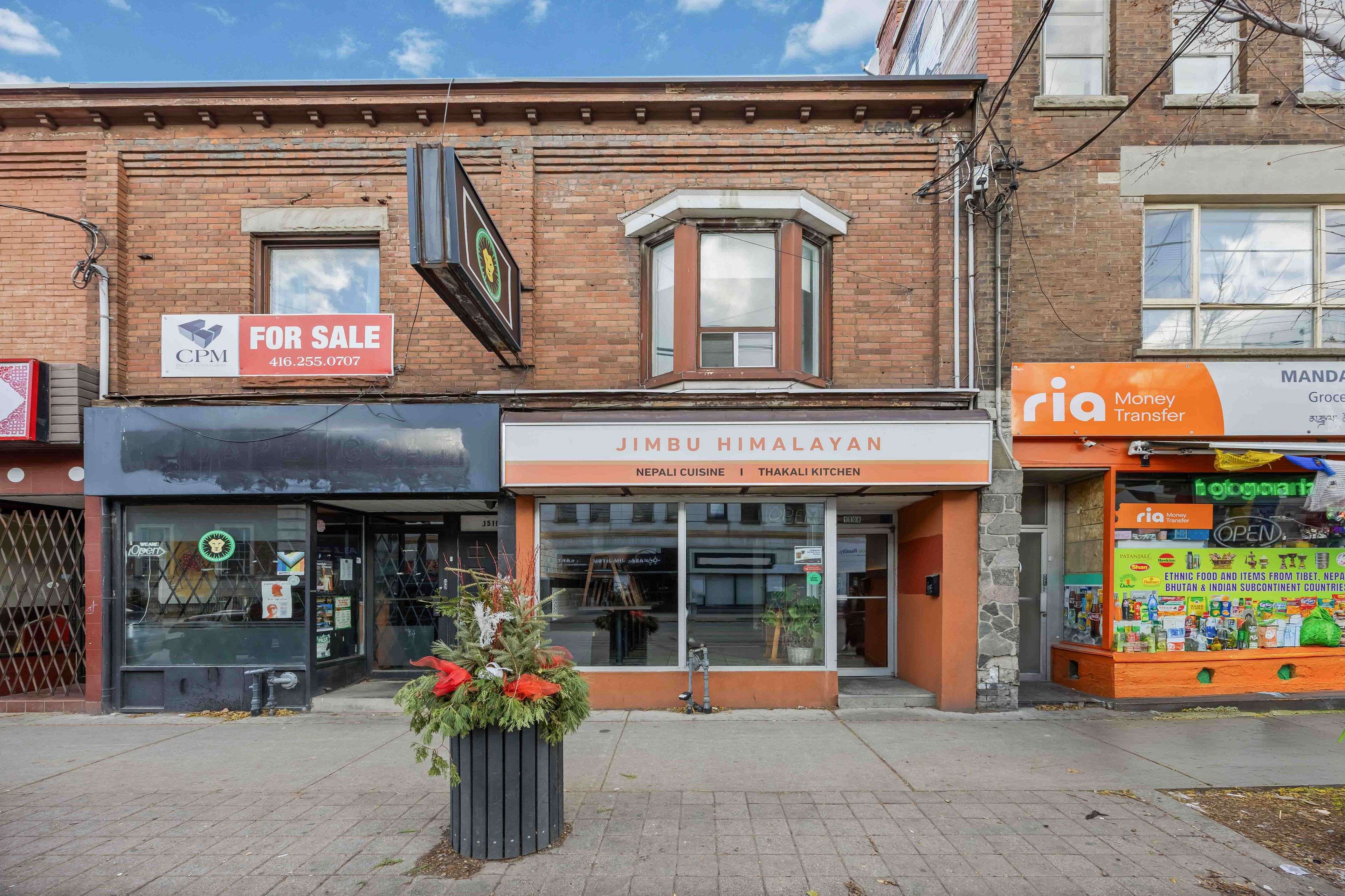 Toronto W01, ON M6R 1A4,1508 Queen ST W