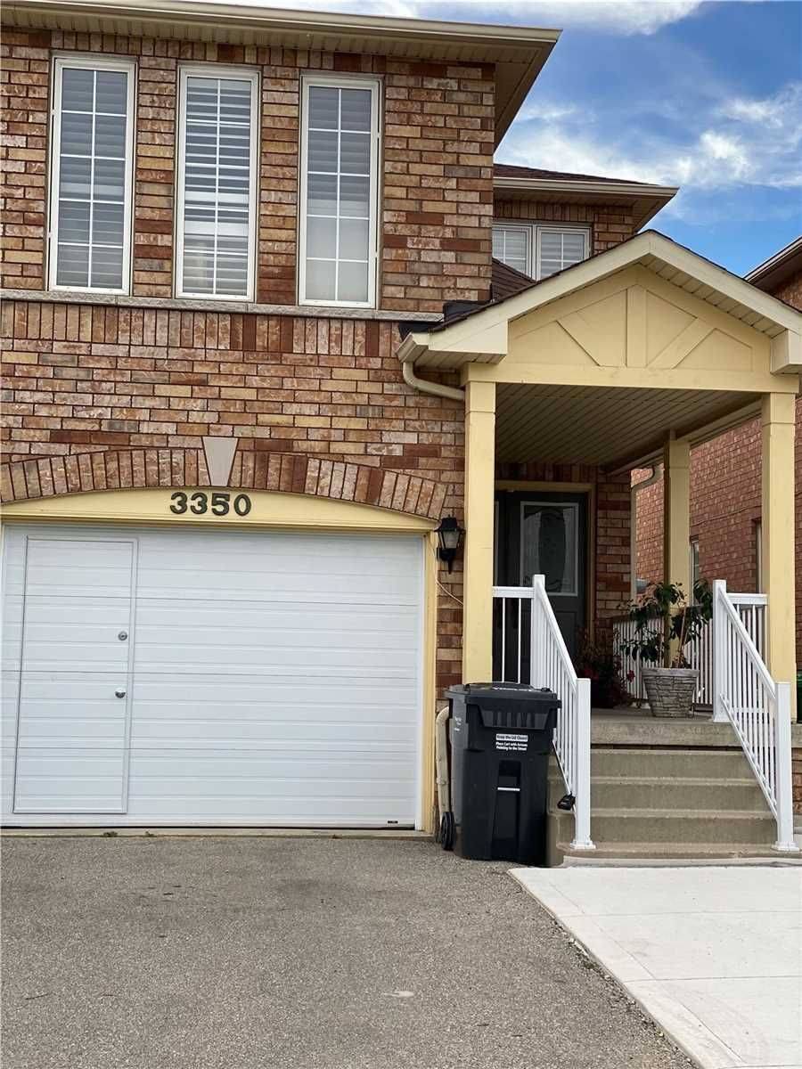 Mississauga, ON L5N 8N1,3350 Crimson King CIR