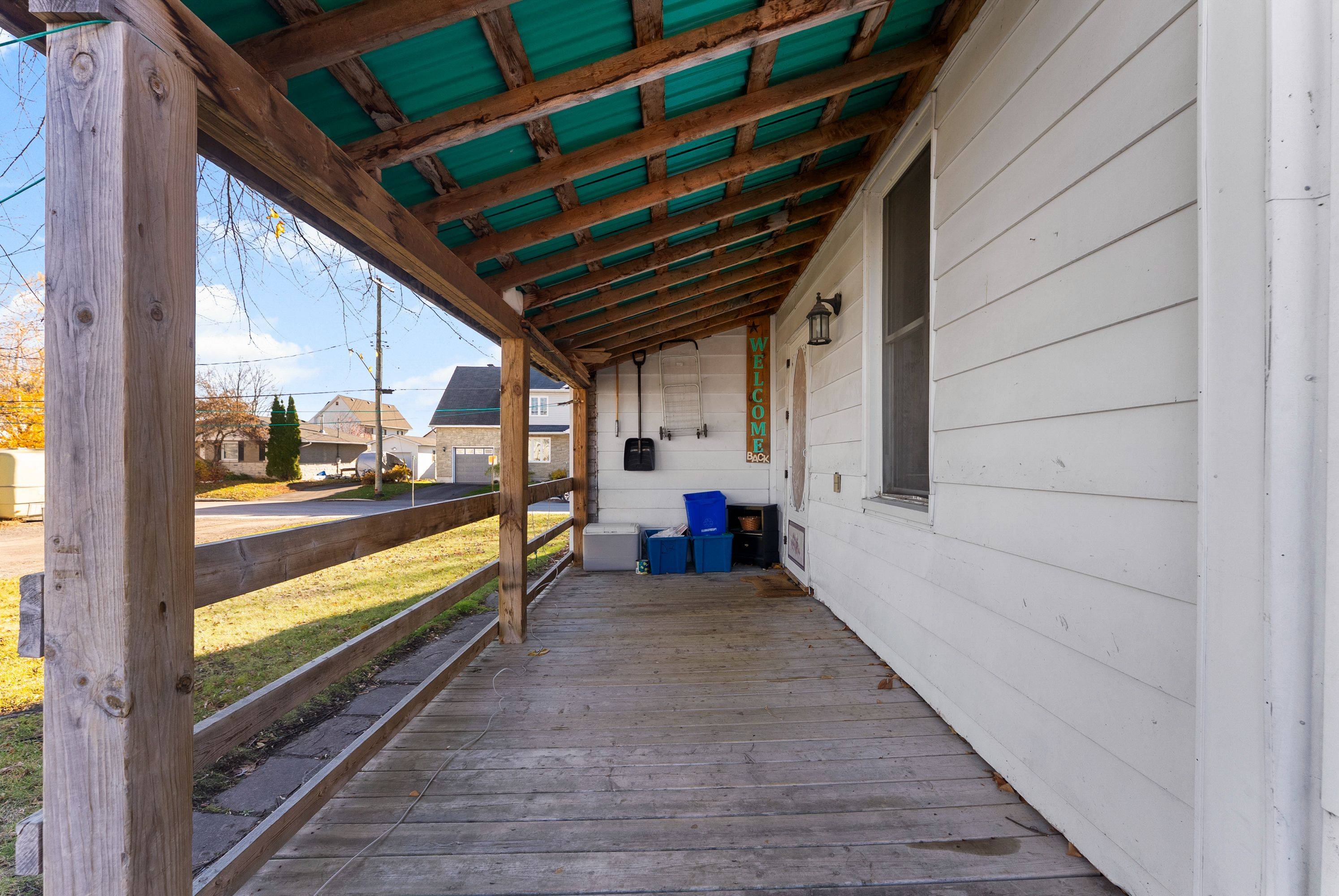 Arnprior, ON K7S 2W4,27 MacDonald ST S