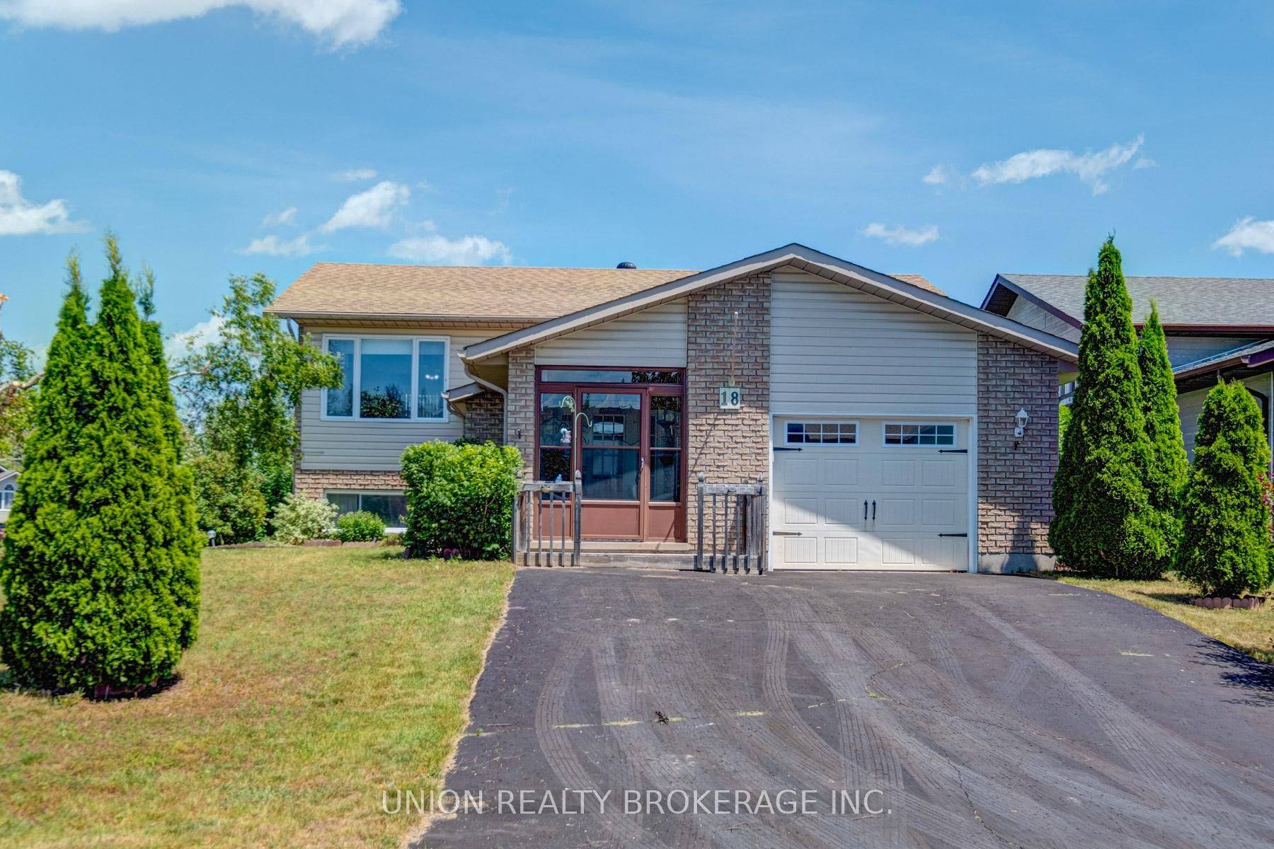 Kawartha Lakes, ON K0M 1A0,18 Birch CRES