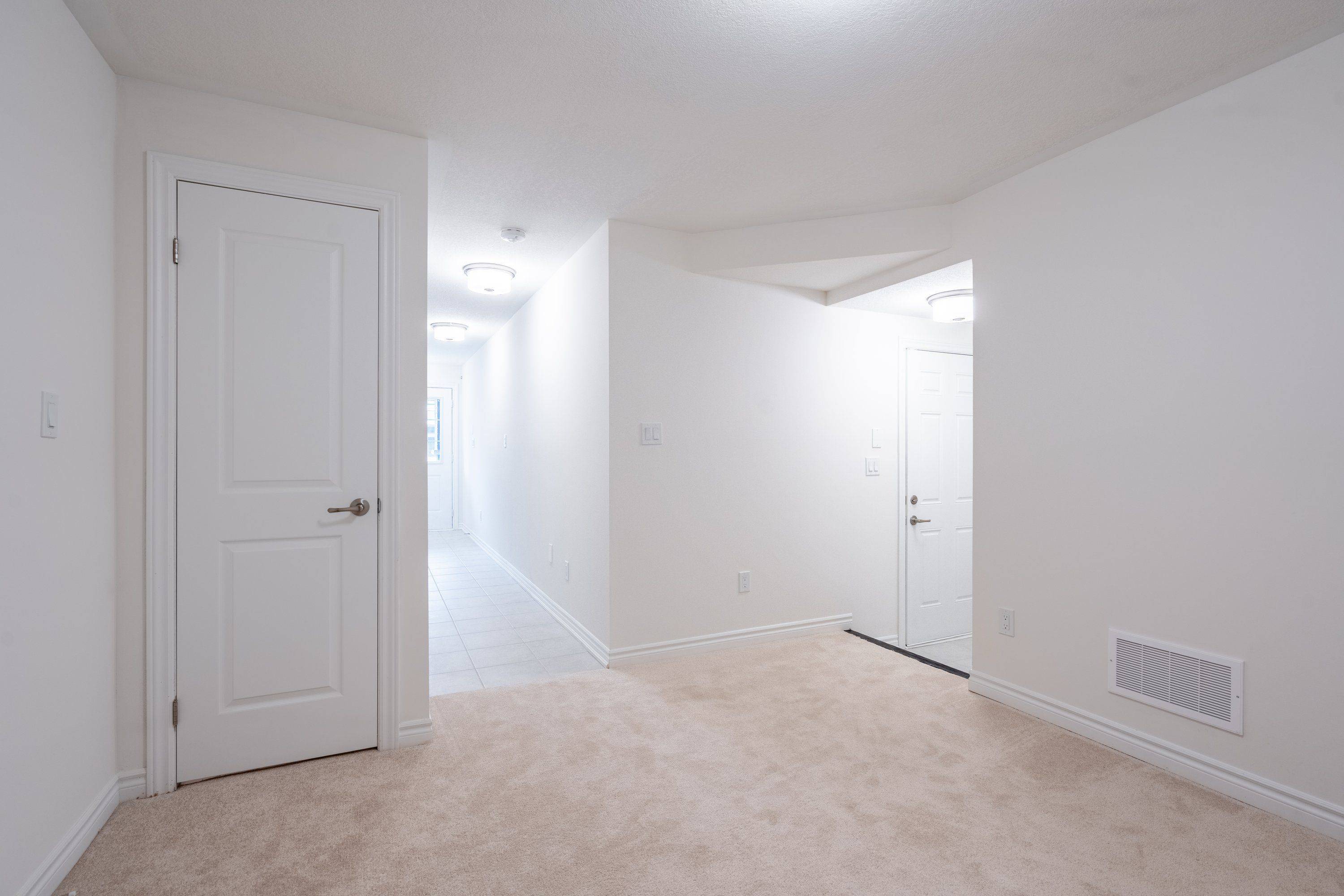 Brantford, ON N3T 5L5,620 Colborne ST W #20