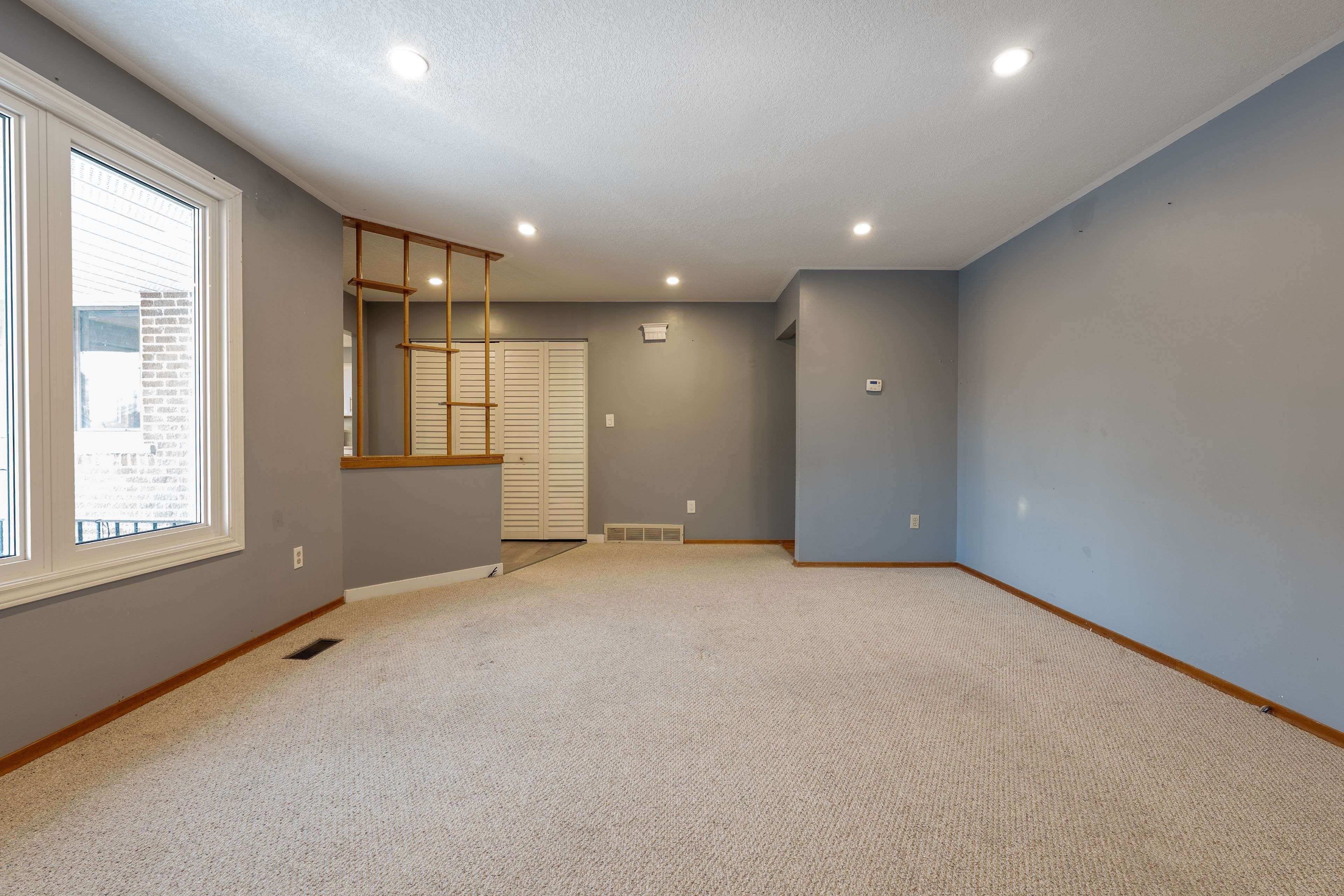 Kingston, ON K7K 5W1,171 Sutherland DR