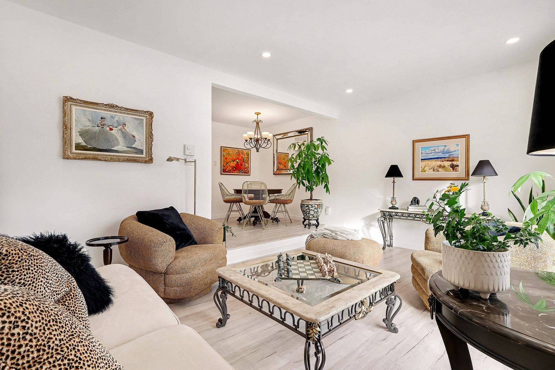 Orleans - Convent Glen And Area, ON K1C 2E8,6861 Bilberry DR