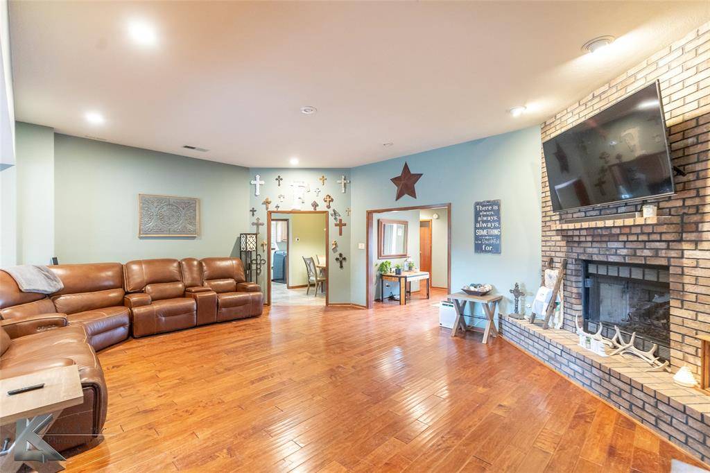 Abilene, TX 79606,2810 Woodlake Drive