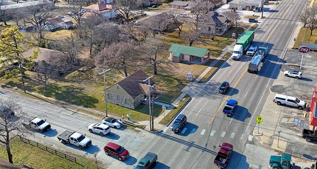 Saint Jo, TX 76265,408 S Broad Street