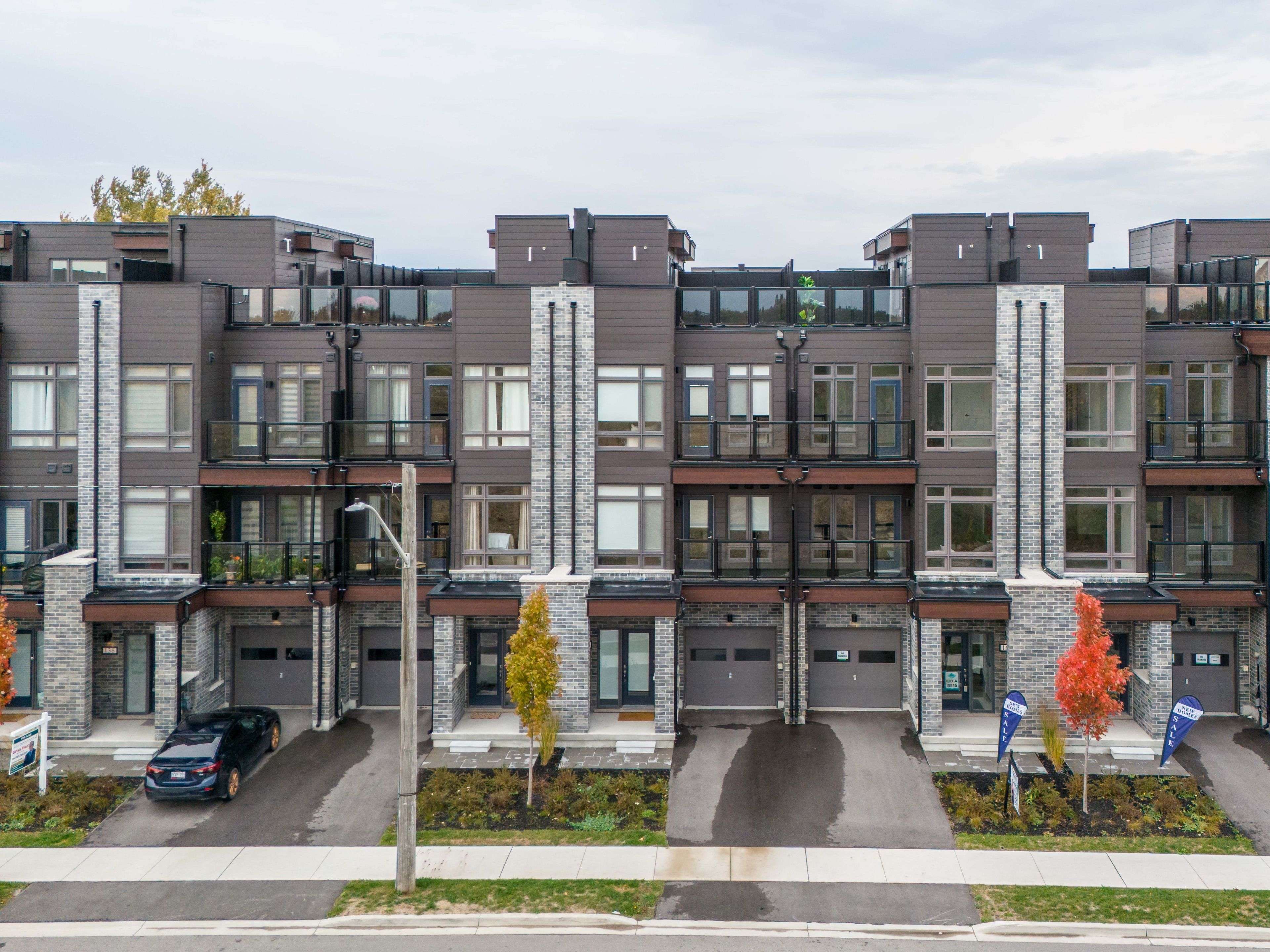 Orillia, ON L3V 1S7,146 Elgin ST