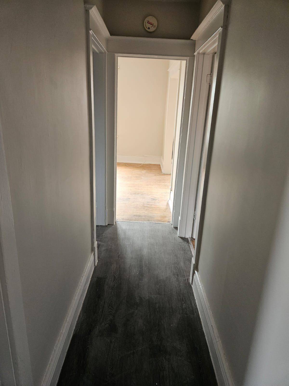 Hamilton, ON L8M 1N3,985 Main ST E #6