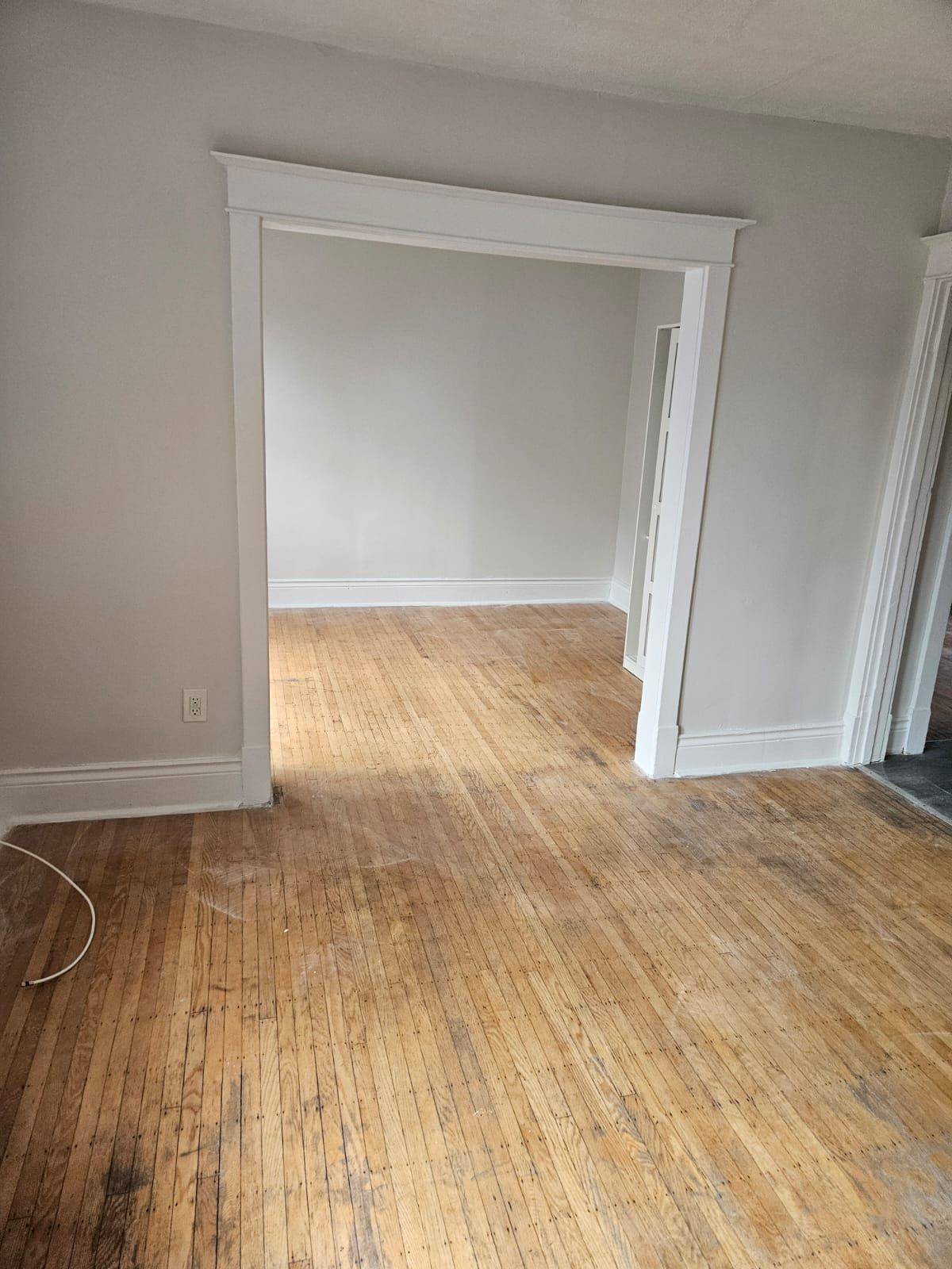 Hamilton, ON L8M 1N3,985 Main ST E #6