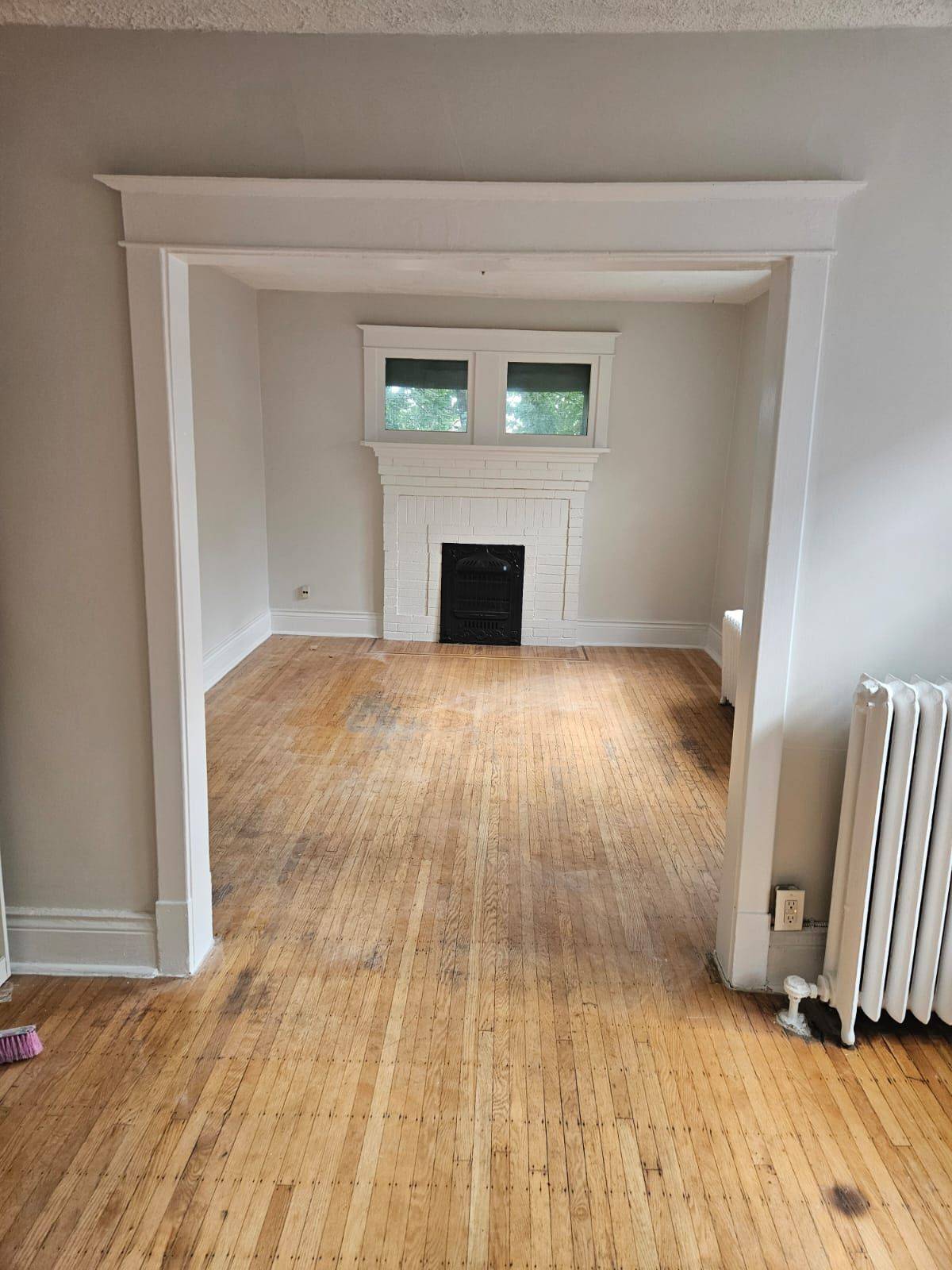 Hamilton, ON L8M 1N3,985 Main ST E #6