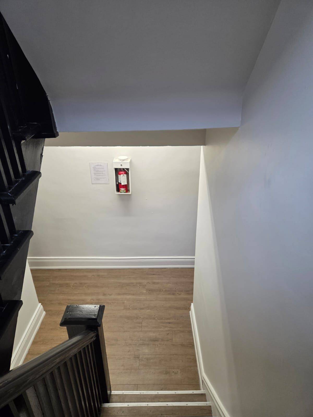 Hamilton, ON L8M 1N3,983 Main ST E #2