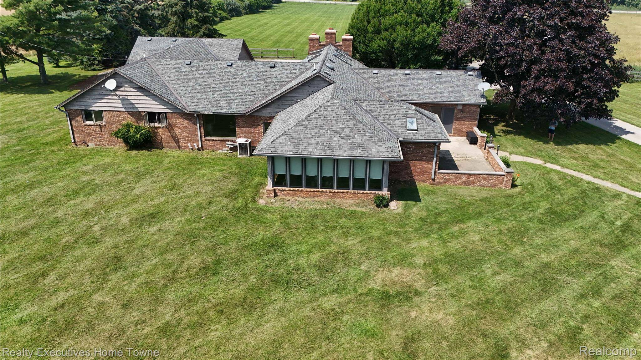 Clyde, MI 48049,7227 AVOCA RD