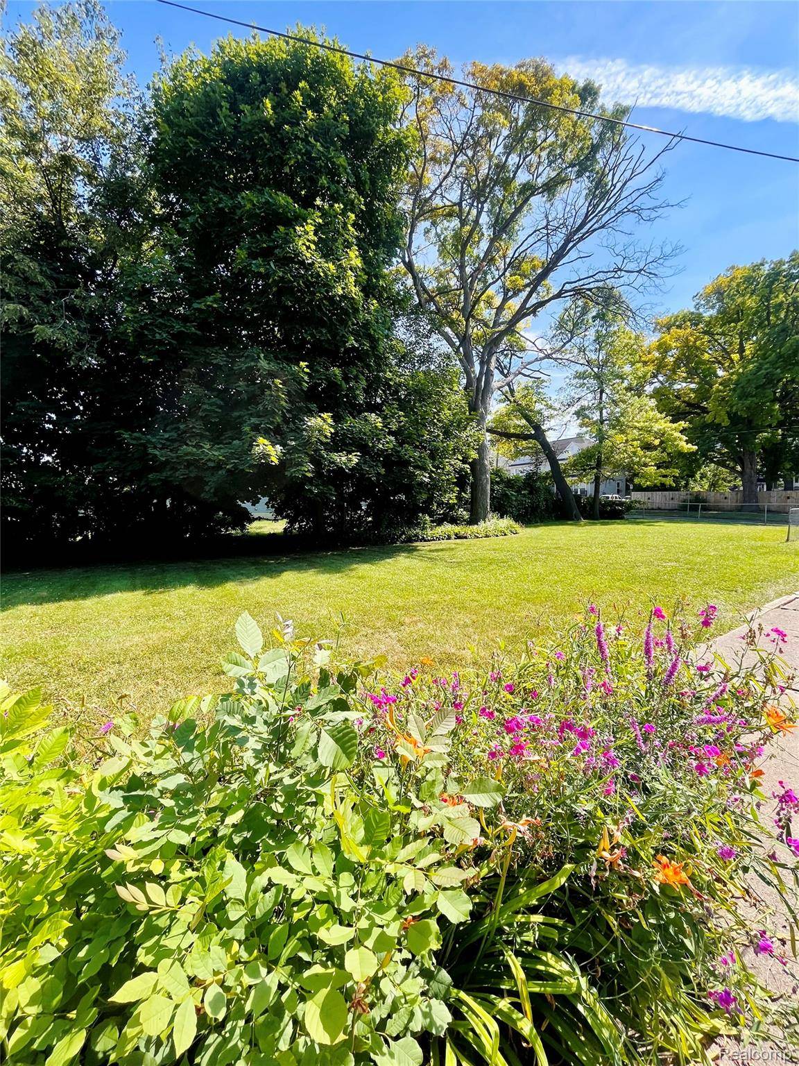 Flint, MI 48503,1606 Garland ST