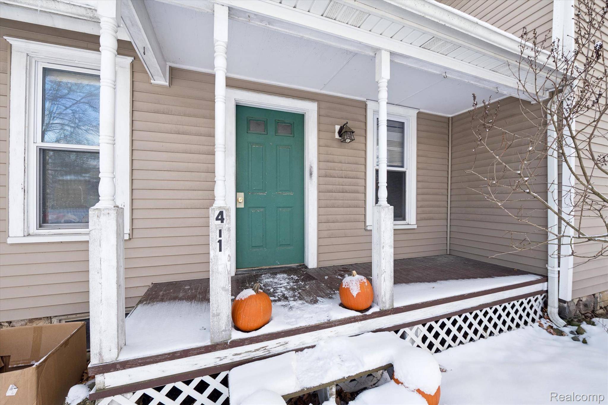 Manchester, MI 48158,411 City RD