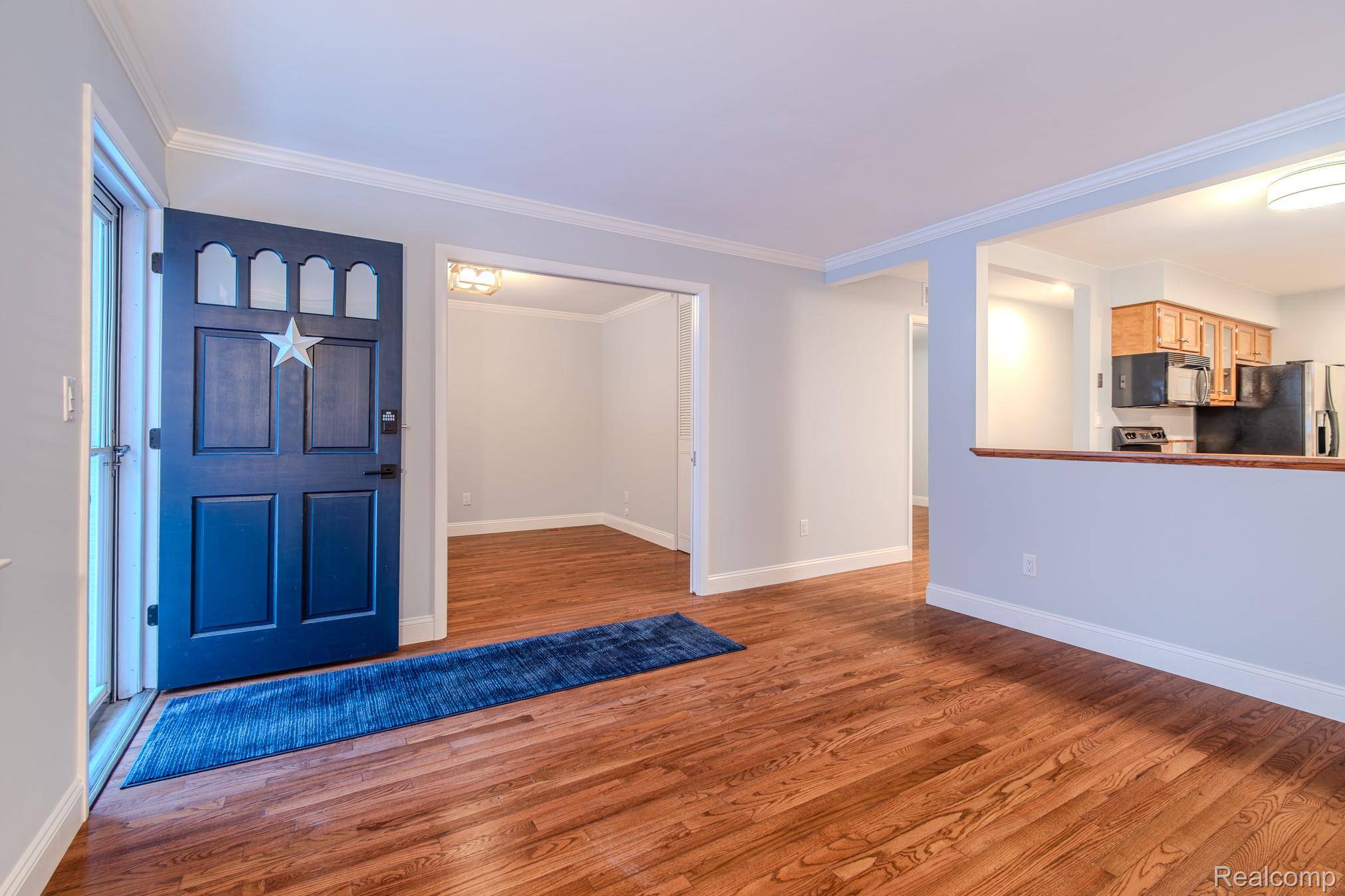 Rochester, MI 48307,122 N Helen AVE