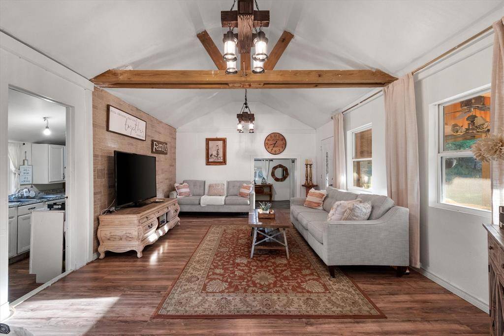 Teague, TX 75860,734 Interstate Hwy 45 S