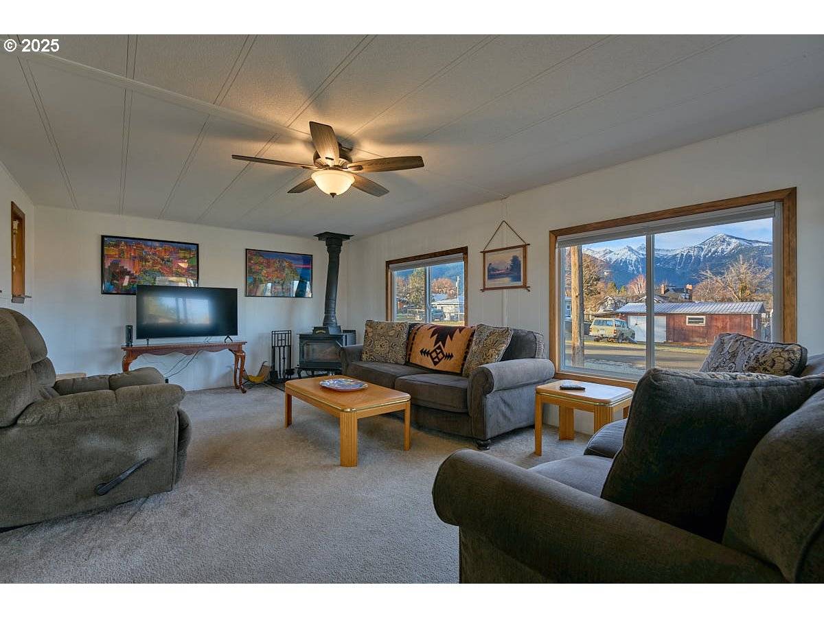 Joseph, OR 97846,502 S EAST ST