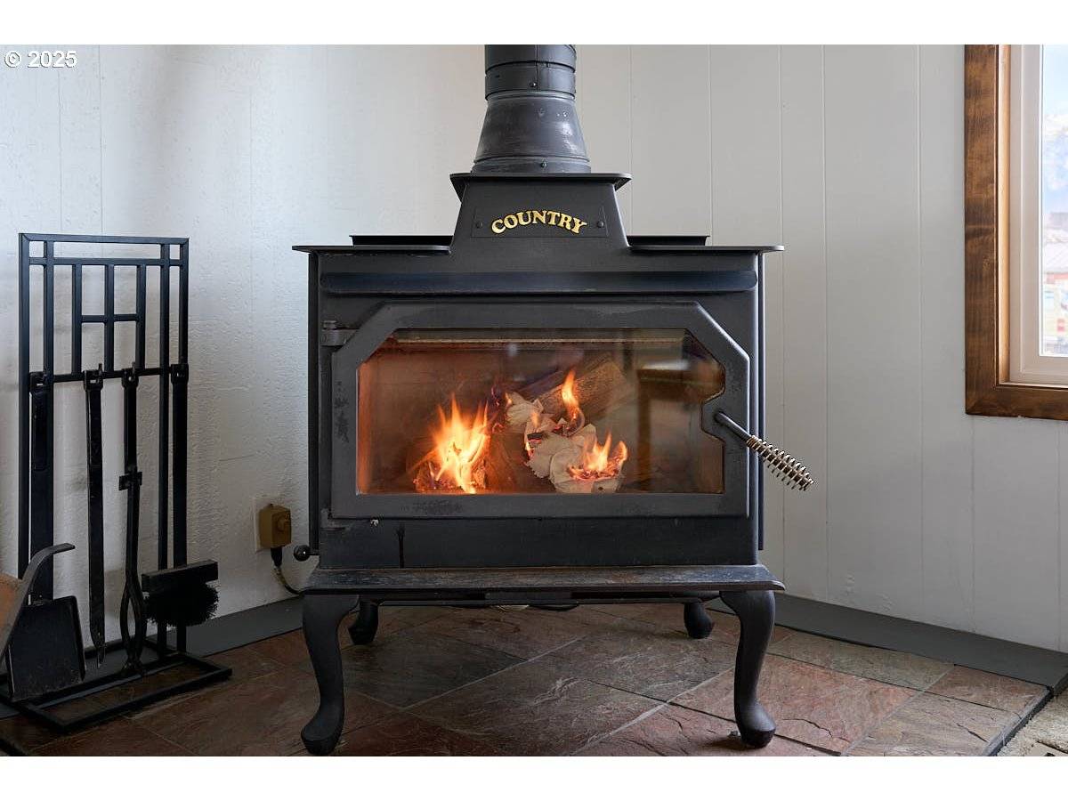 Joseph, OR 97846,502 S EAST ST