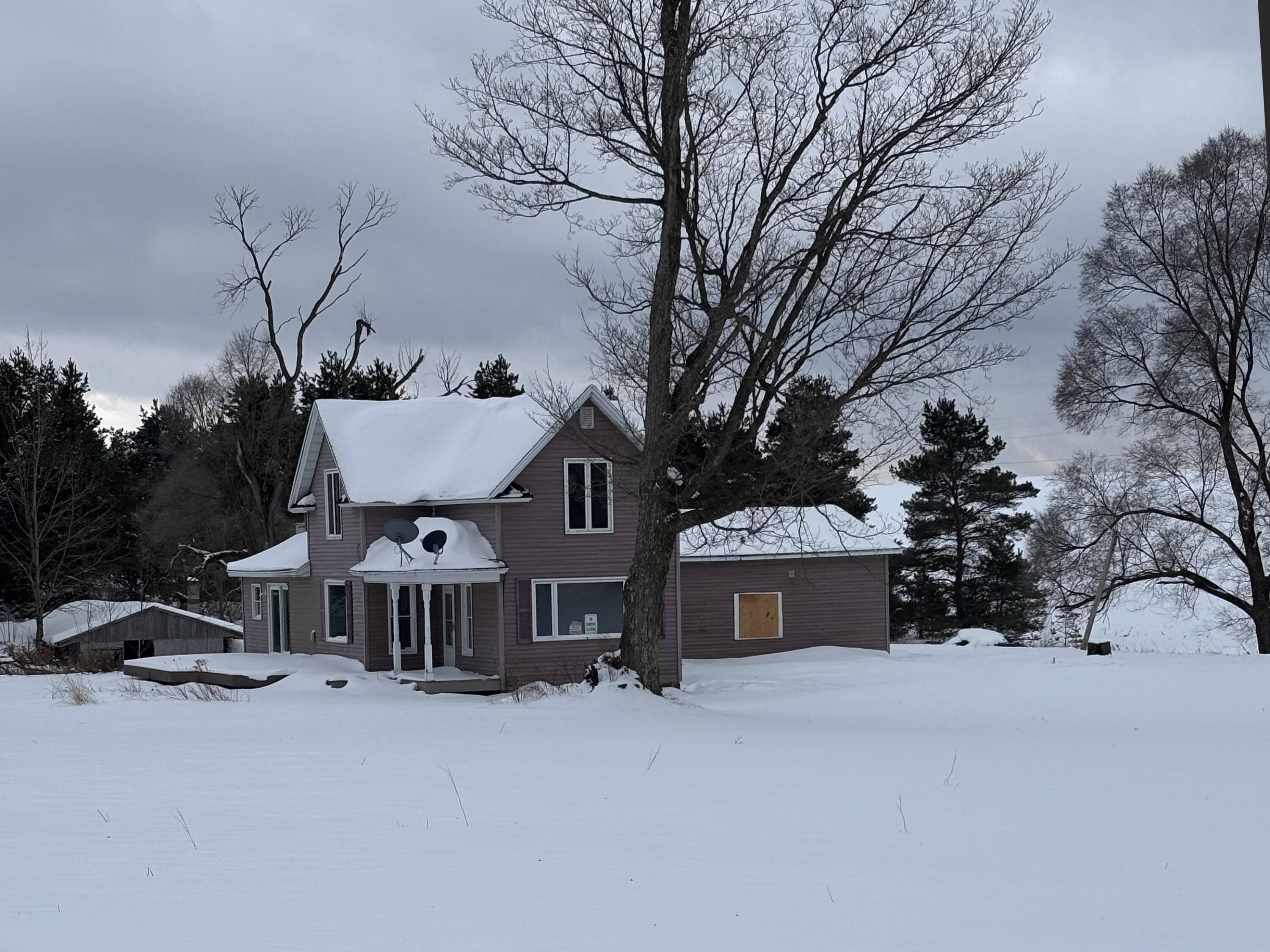 Cadillac, MI 49601,6948 E 48 RD