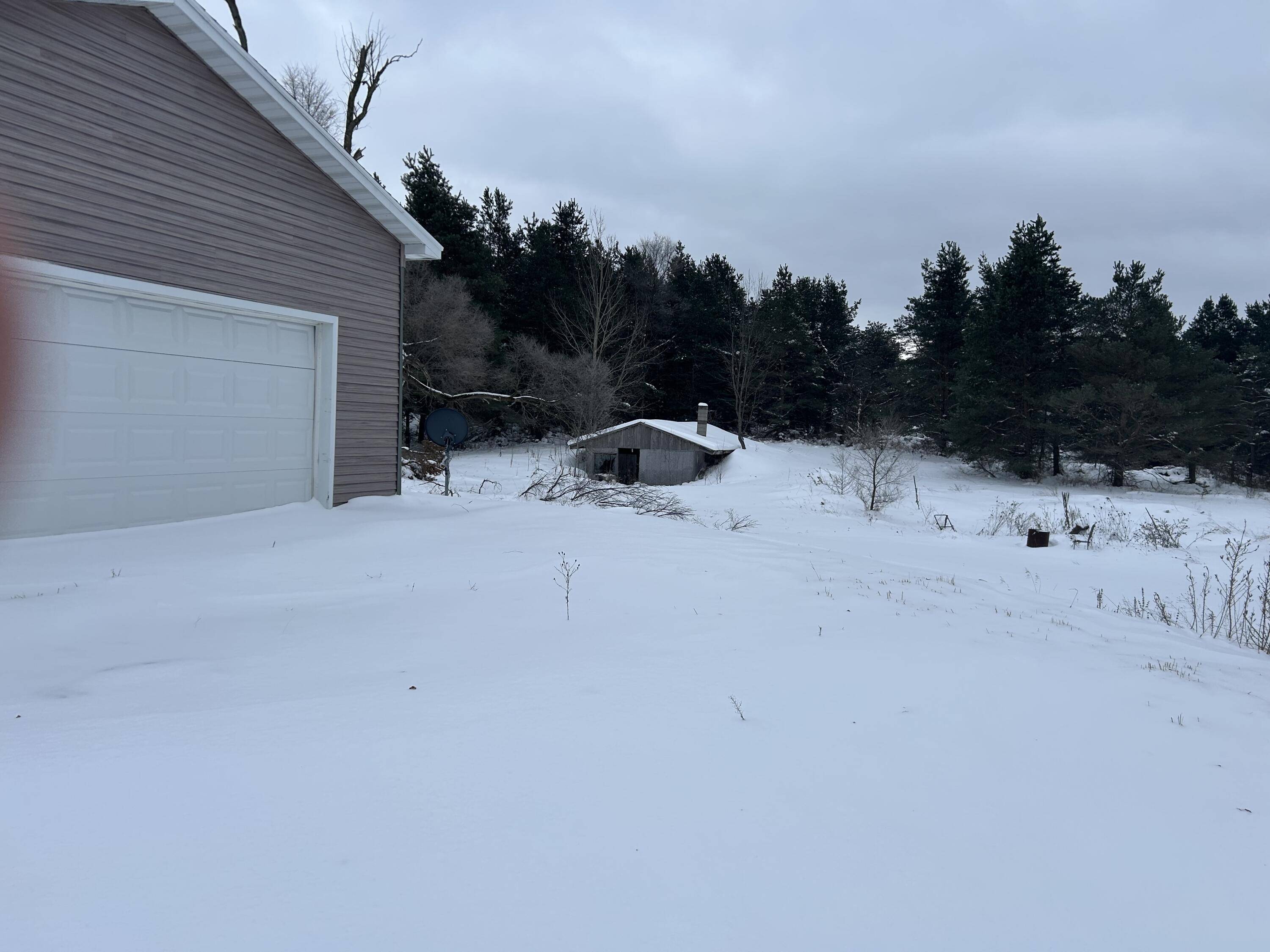 Cadillac, MI 49601,6948 E 48 RD